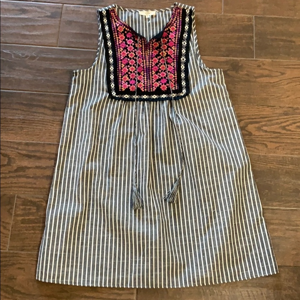 Black and white Embroidered dress